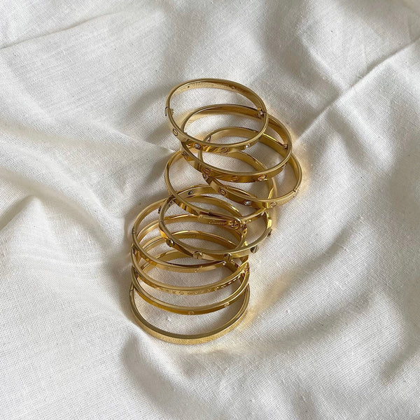 Carina Gold Bangle