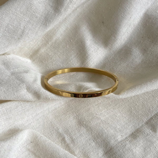 Carina Gold Bangle