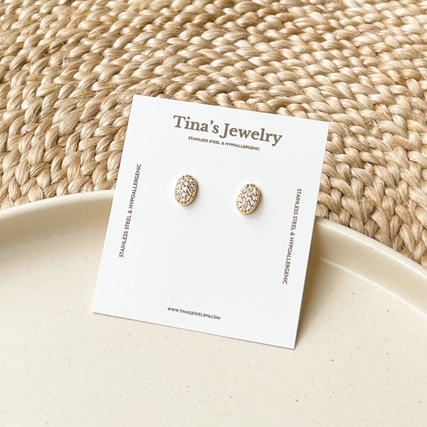 Dainty studs