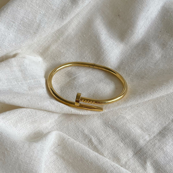 Carina Gold Bangle